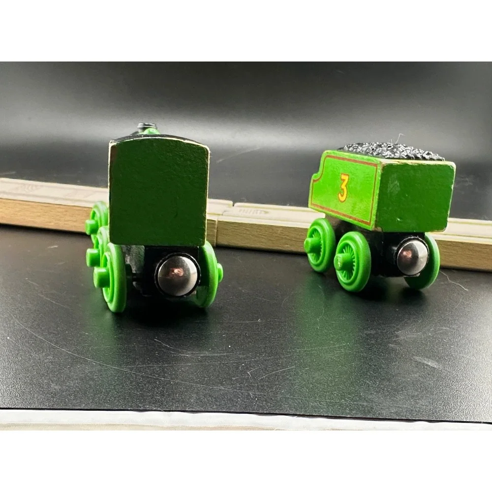 Learning Curve Thomas Henry Wooden Railway Train with Tender‎ Vtg 2003 #3 Green